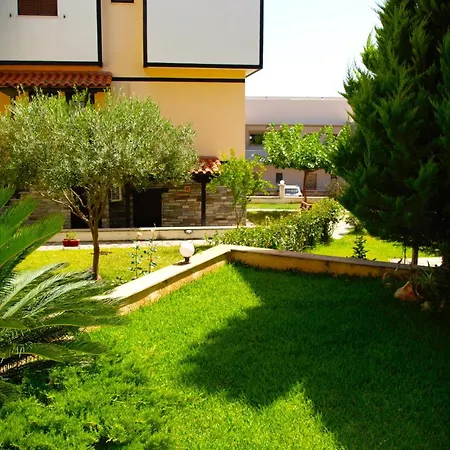 Konstantinos Luxury Feriehus Nikiti (Sithonia)